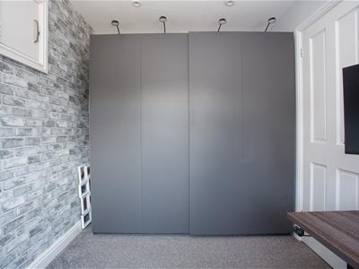 Picture 10